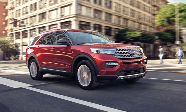 ford explorer ngoại cảnh đường phố