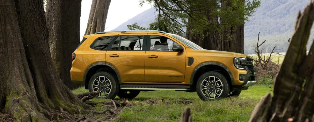 ảnh thực tế thân xe ford everest wildtrak