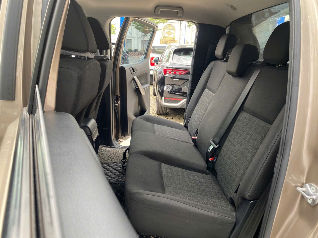 14e80192b79b3ac5638a107 14e80192b79b3ac5638a107 - Xe Ford Dĩ An