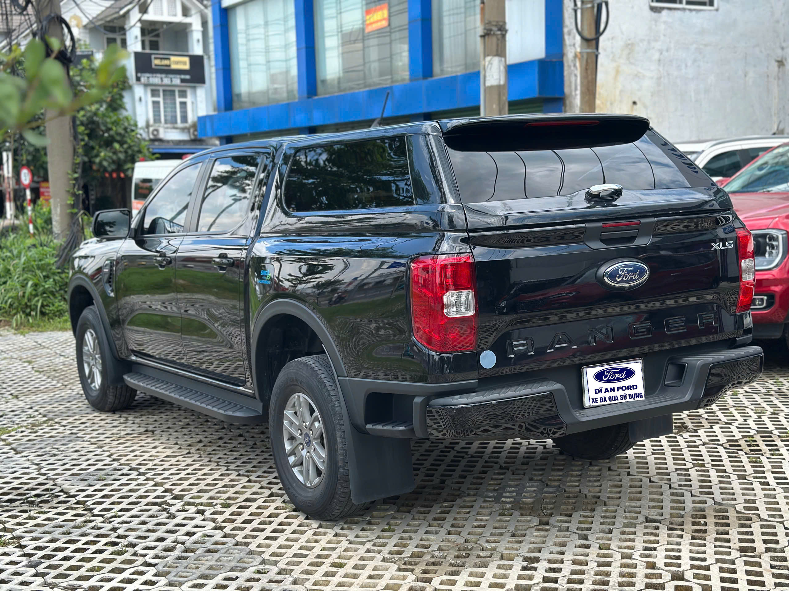 2f7972210b60813ed87150 2f7972210b60813ed87150 - Xe Ford Dĩ An