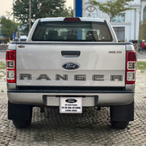 58ad1a25b12c3c72653d74 - Xe Ford Dĩ An