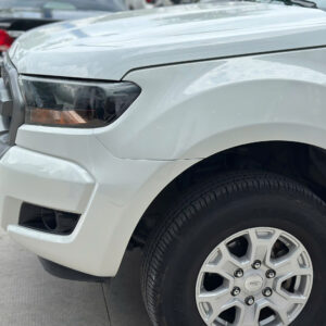 63615175561435361612 - Xe Ford Dĩ An