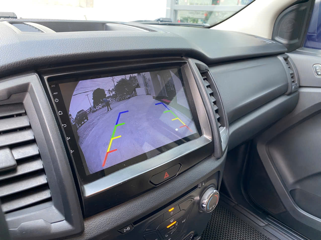 63ae2f618e02325c6b1314 63ae2f618e02325c6b1314 - Xe Ford Dĩ An