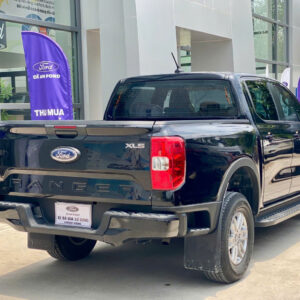 6df9fff953f0deae87e161 - Xe Ford Dĩ An