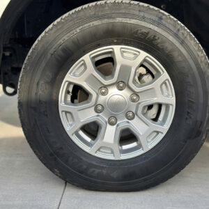 94a488ef25e6a8b8f1f755 - Xe Ford Dĩ An