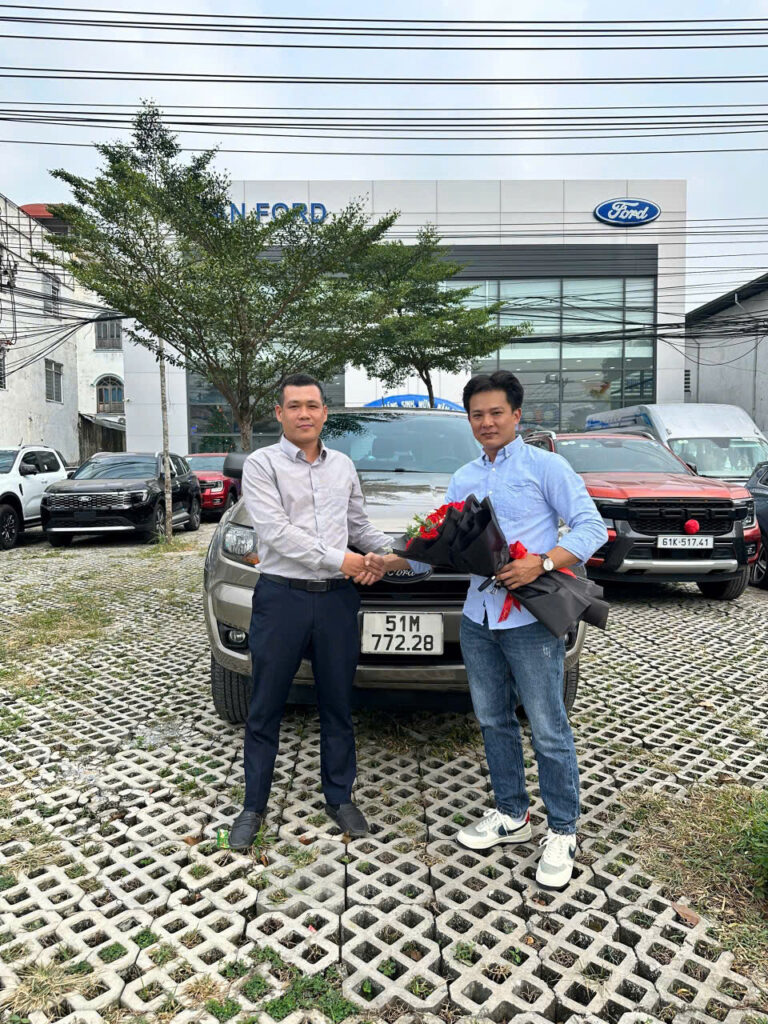 mua bán xe ford ranger 2019 cũ màu ghi vàng tại bình dương